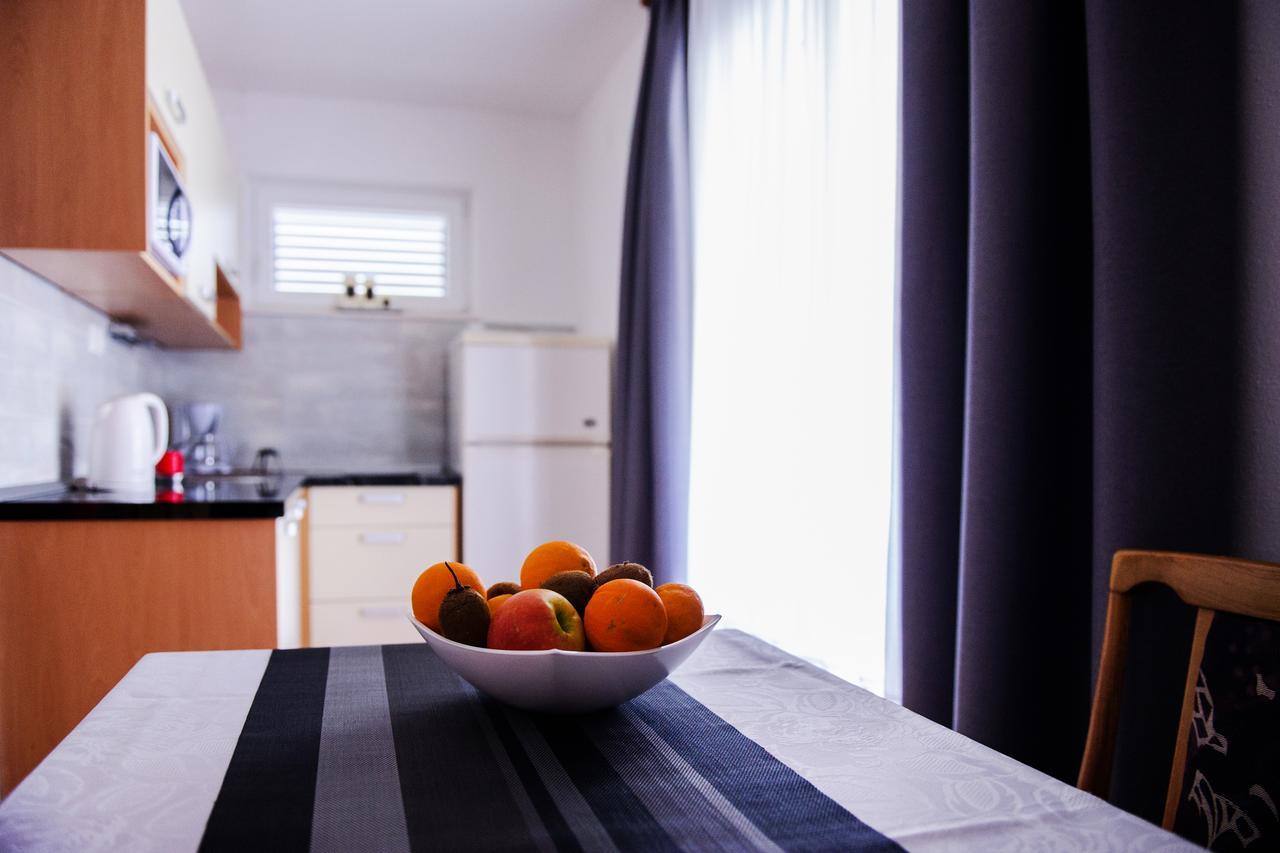 Apartments Mila Marina Exteriér fotografie